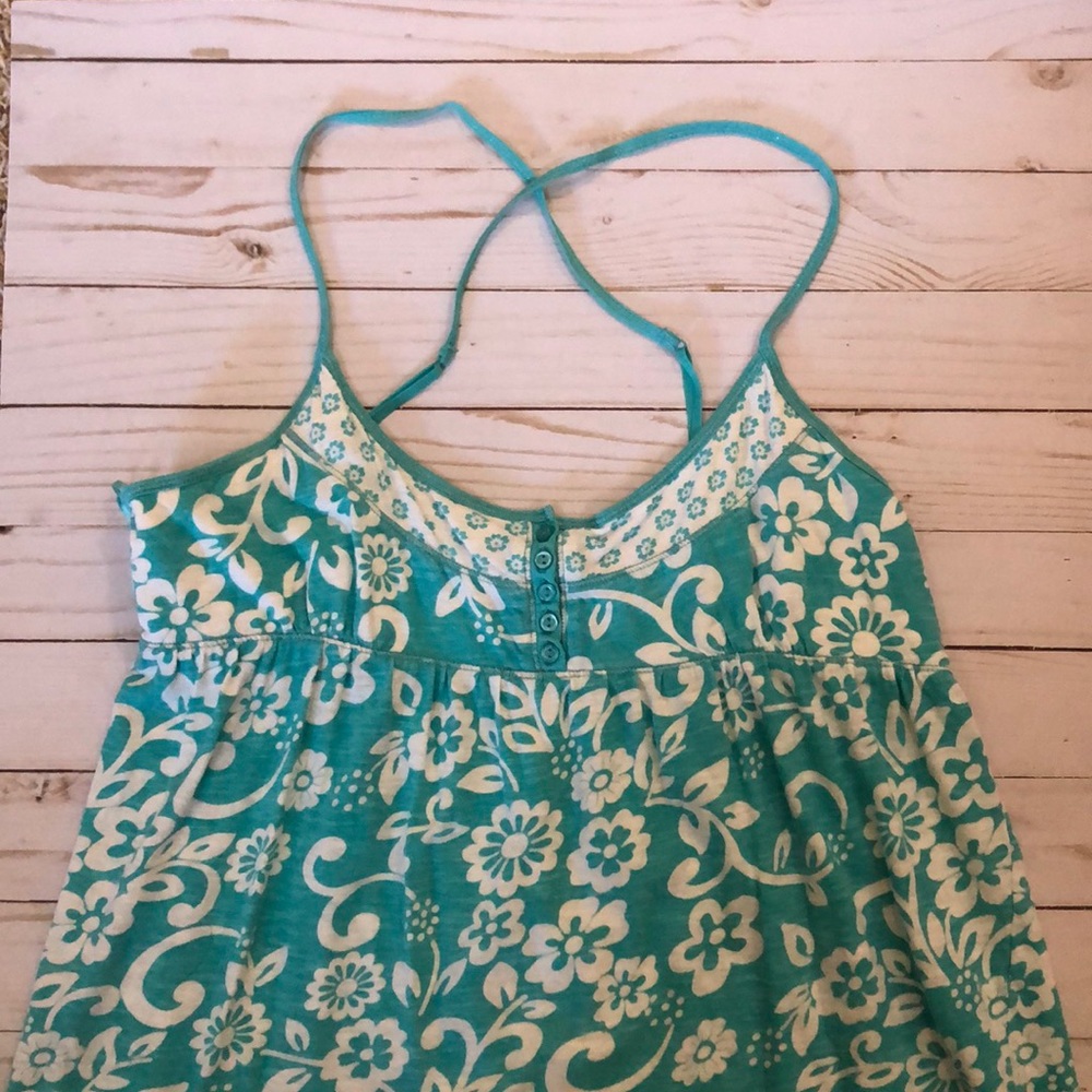 Aeropostale floral top
